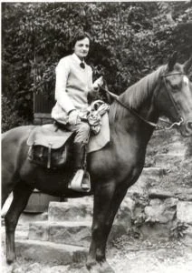 Frontier Nursing Stories