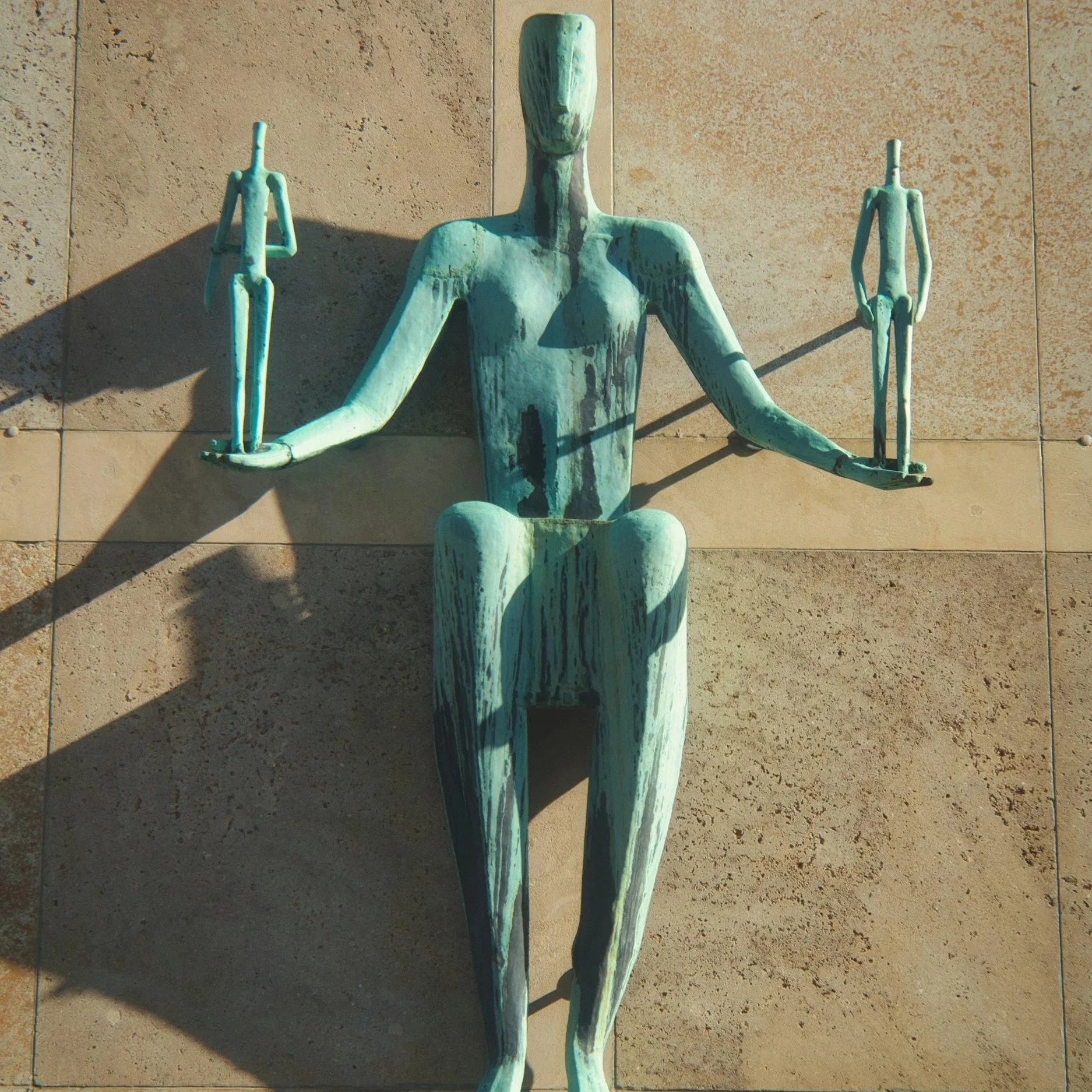 Christian Krebel                                                                            unspl img